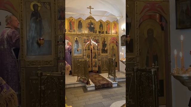 Яко да царя... Ранняя Литургия в храме. Византийское пение. смотреть онлайн