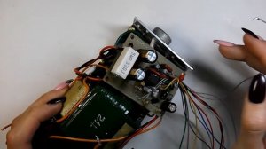 Регулируемый блок питания с регулируемой защитой по току