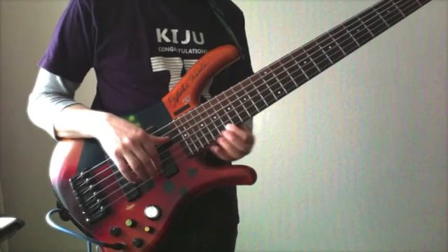 ZOOM B1 FOUR"Z-Syn"+LOOPER+DRUMMACHINE