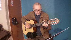 Crafter HC 100CE classical guitar review.