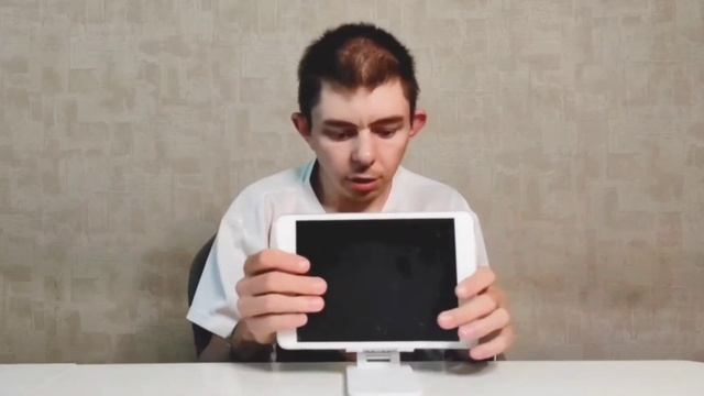 Универсальная подставка с которой удобно смотреть не только на телефоне смотреть онлайн