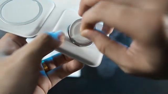 Magsafe Duo Unboxing & Review: Wireless Charging At It's Finest!! смотреть онлайн