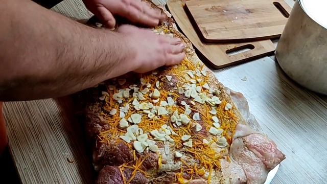 Поркетта. Порчетта. Porchetta. Рулет из свиного бекона.