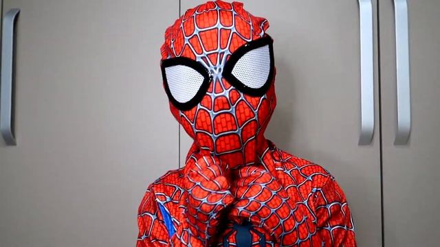 ПЕРЕВОПЛОЩЕНИЕ В ЧЕЛОВЕКА ПАУКА!!! смотреть онлайн