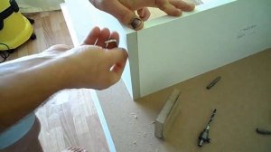 Как сделать выдвижной ящик для кухни.