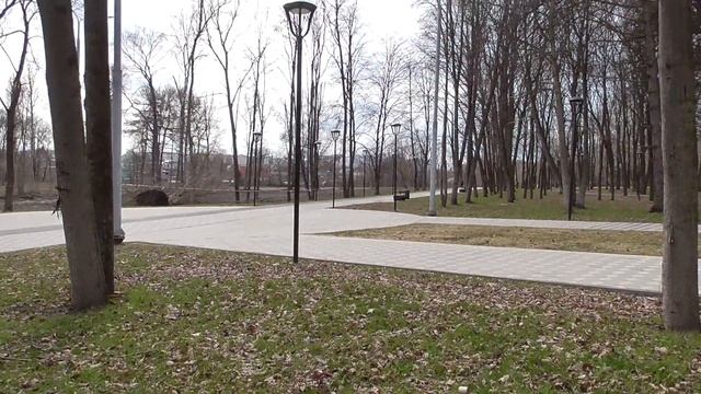 Геннадий Горин в парке увидел трёх негров. Три негра в парке. Парк Победы. Город Орёл смотреть онлайн