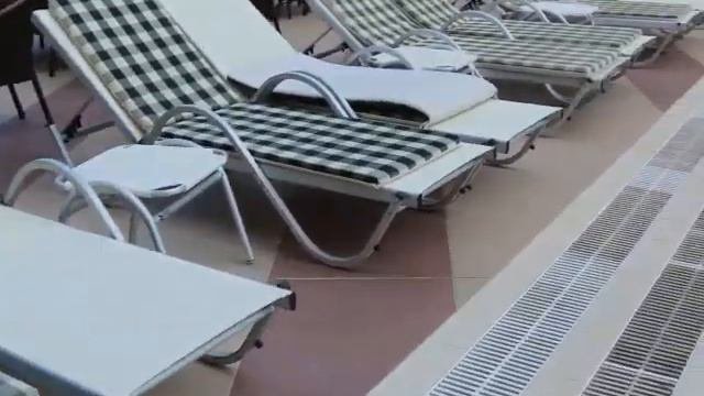 Шезлонги