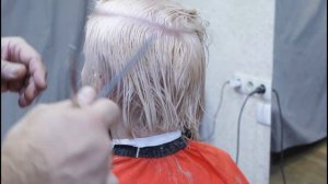 Женская стрижка. Боб, асимметрия women's haircut