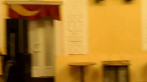 Исполняет Юрий Калинин