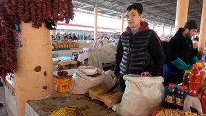 Фархадский базар. Самые низкие цены по Ташкенту. #узбекистан #ташкент #сегодня #базар #цены #дёшево