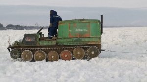 Строительство ледовой переправы ?