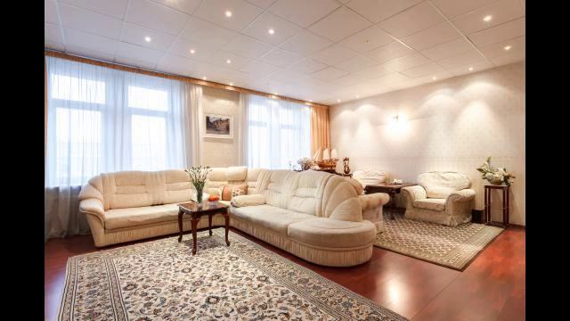 Снять Квартиру у метро Нвочеркасская. Просторн... смотреть онлайн