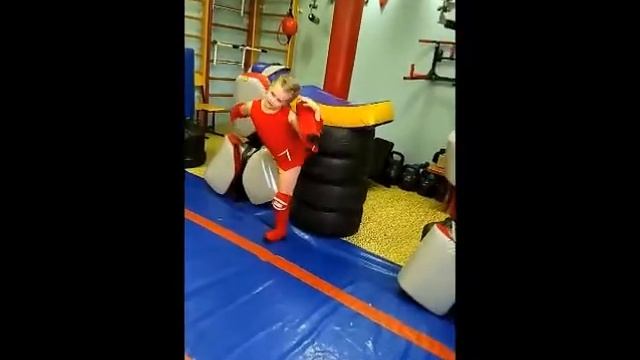 Тренировки по саньда в Центре ФП и СЕ "Чемпион" г.Чебоксары. руководитель. тренер Ильин Г.В. смотреть онлайн