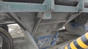 Выгрузка вагона с цементом