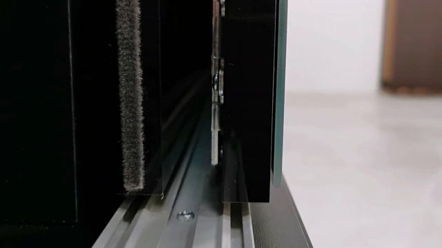 Marsylia 203 Шкаф купе черный глянец с LED.ШКАФ39