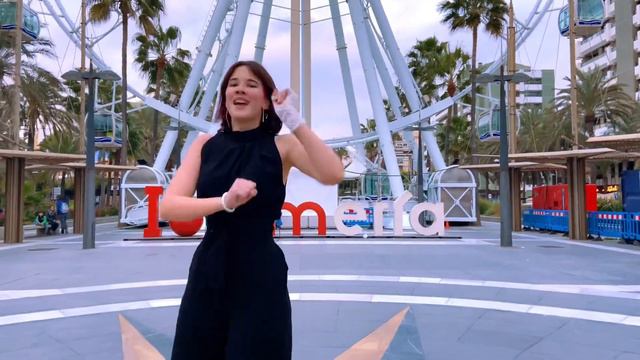 [KPOP IN PUBLIC] MOMOLAND X NATTI NATASHA _ 'YUMMY YUMMY LOVE' || Dance Cover by QSquad | SPAIN смотреть онлайн