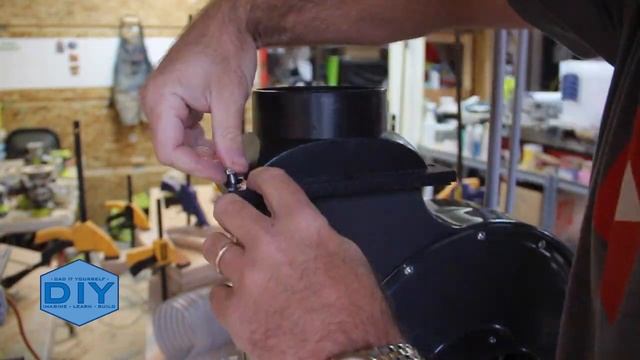 Harbor Freight Dust Collector is SO CHEAP! | UNBOXING and ASSEMBLY and REVIEW | 2019/42