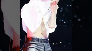 Горячии фотографии с Сехуном из группы Exo (+18)