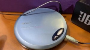SONY D-EJ775