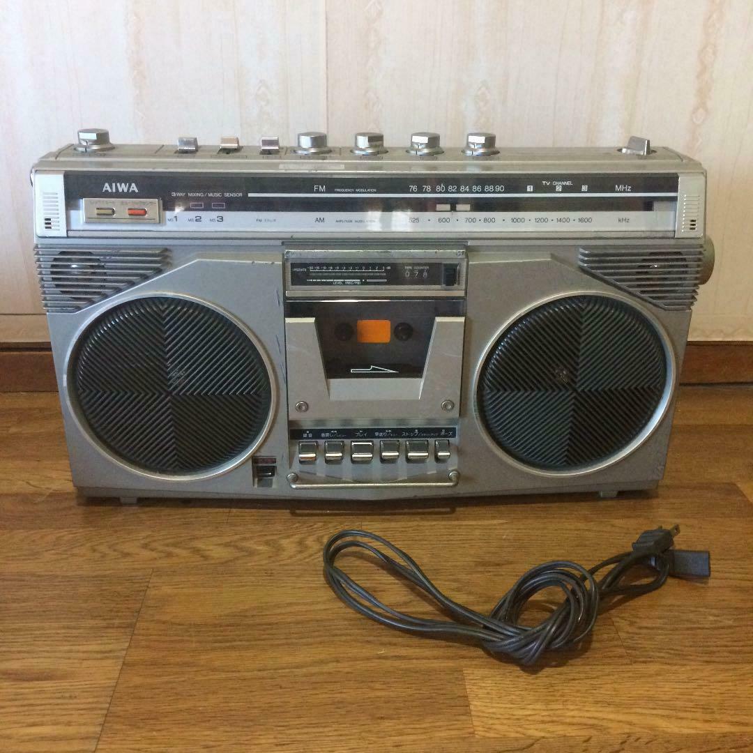 AIWA CS-50 Stereo Radio Cassette Boombox-очень редкая модель-мало осталось в мире.
