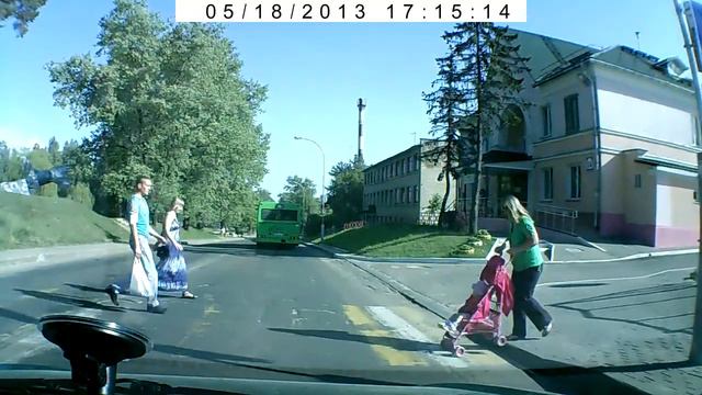 Не пропустил пешехода 8027ОС- 7 Минск смотреть онлайн