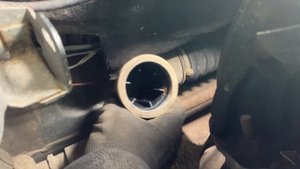 СТУК В РУЛЕВОЙ РЕЙКЕ,ТУГО КРУТИТСЯ РУЛЬ ВАЗ.