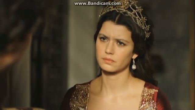 Я не позволю вам оставаться с нами во дворце Валиде. Будете жить в старом дворце. смотреть онлайн