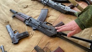 Почему перешли на калибр 5,45 ? За что в многие не любят автомат АКСУ ? Рассказал боевой офицер