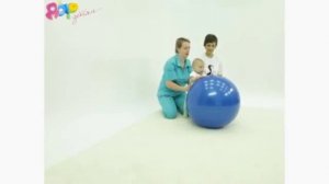 Занятия на фитболе для детей 6 - 9 месяцев