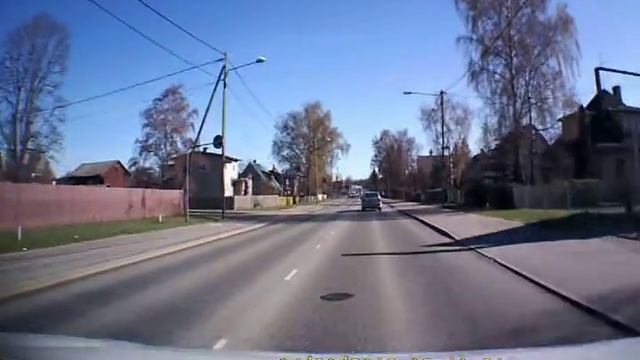 Auto videoregistraator (DVR) B705W смотреть онлайн