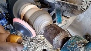 Желудь. Токарные работы по дереву.
