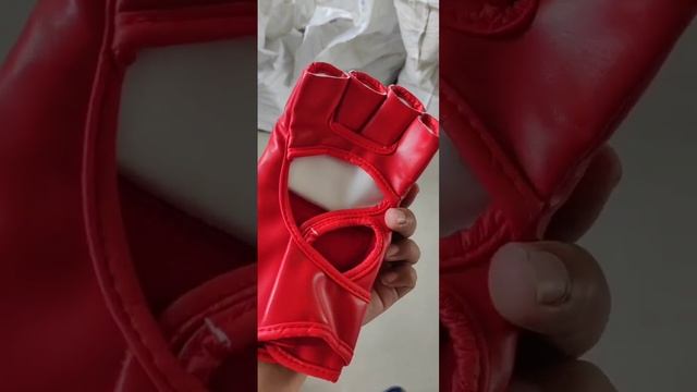 Sports Gym Indoor Mma Ufc Half Fighting Gloves Boxing Gloves смотреть онлайн