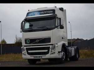 VOLVO FH 13 нет  задних габоритов