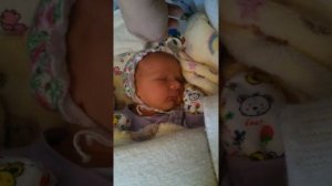 Мимика новорожденных в 10 дней