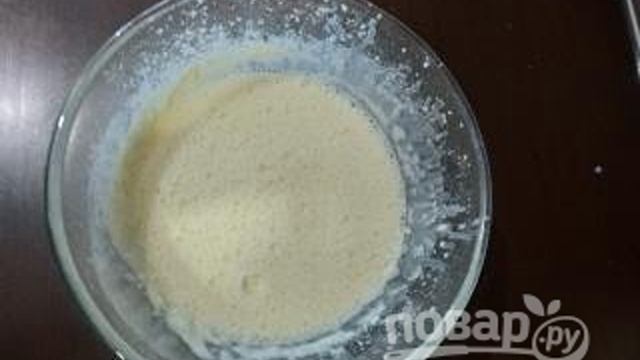 Черные блины с красной икрой