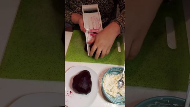 Рулет из свёклы.Вкусный салатик.#салатынапраздничныйстол.Қазақша рецепт.