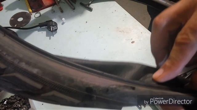 Как быстро найти прокол ( колючку) в велосипедной покрышке? смотреть онлайн