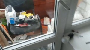 УБРАЛ ПЛАСТИКОВЫЙ ПОРОГ У БАЛКОННОЙ ДВЕРИ, ЧТО ПОЛУЧИЛОСЬ. Шуруповерт вихрь реальный отзыв.