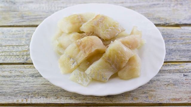 Вот как нужно жарить минтай, чтобы гости всегда были довольны! Жареный минтай на сковороде!