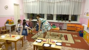 Интегрированное занятие по теме: " Полезные фрукты и овощи" во второй младшей группе.