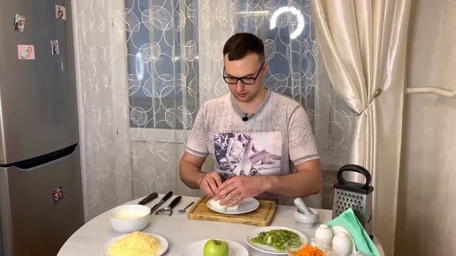 Салат "АФРИКА"! Морковка по-корейски и киви! Как сварить сочную куриную грудку? смотреть онлайн