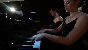 Г.В.Свиридов «Время вперед». Исполняет ST-DUO (Софья Сахнова и Антонина Лузько)