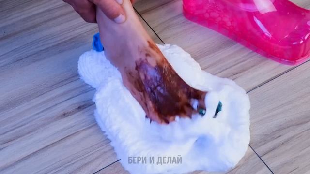 СИЛИКОНОВАЯ ОБУВЬ РУЧНОЙ РАБОТЫ! КЛАССНЫЕ ИДЕИ ДЛЯ ОБУВИ И ЛАЙФХАКИ ДЛЯ НОГ смотреть онлайн