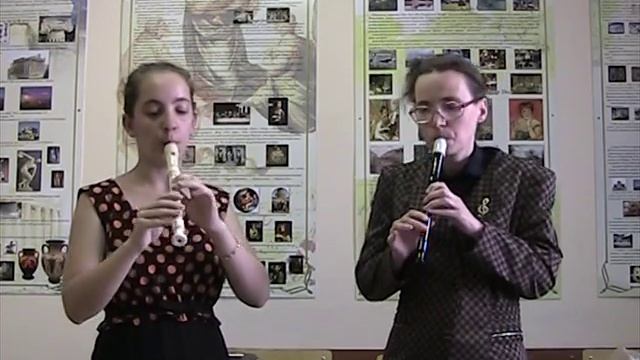 Две блок-флейты, необычные приемы игры