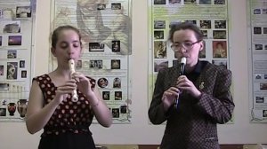 Две блок-флейты, необычные приемы игры