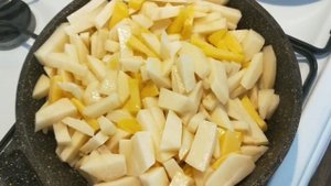 Жареная картошка на свином сале.