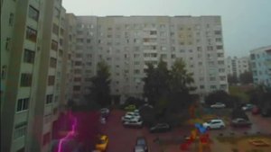 Молния ударила рядом и попала в кадр! Смотрите в замедленном действии!