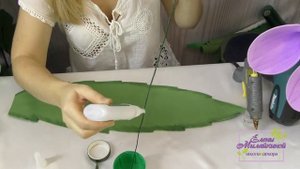 Чем клеить проволоку к листу из фоамирана