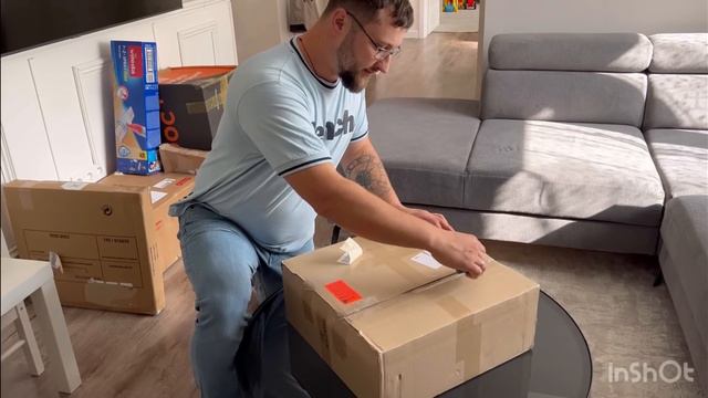 Распаковка в Германии потерянных и не доставленных посылок/ Часть вторая. Очень классные вещи! смотреть онлайн