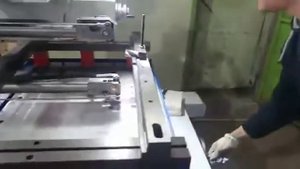 Обзор работы станка электроэрозионной резки металла DK7740 c ЧПУ на русском языке